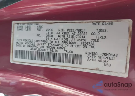 1996 Toyota Tacoma Xtracab z USA, uszkodzony, nr VIN 4TAVL52NXTZ136179